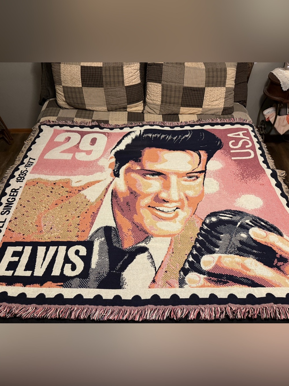 Vintage 1992 Elvis Presley 29-cent postage stamp woven tapestry throw blanket